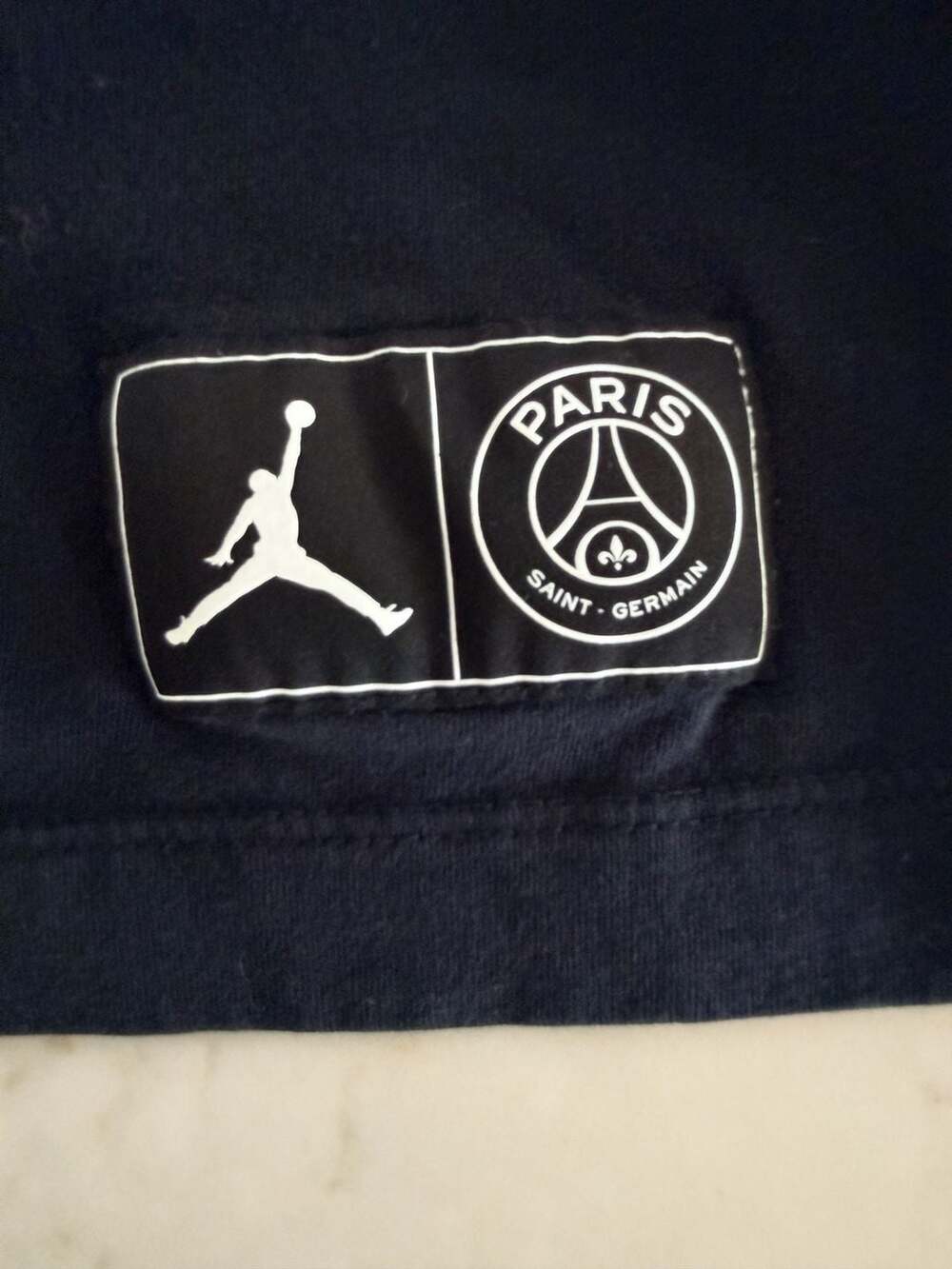Jordan x Paris Saint-Germain PSG Logo T-Shirt Black Men's M 0808 - Picture 3 of 9